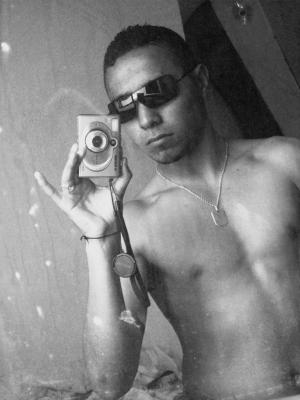 c mostapha  le pti cousin a moi ?